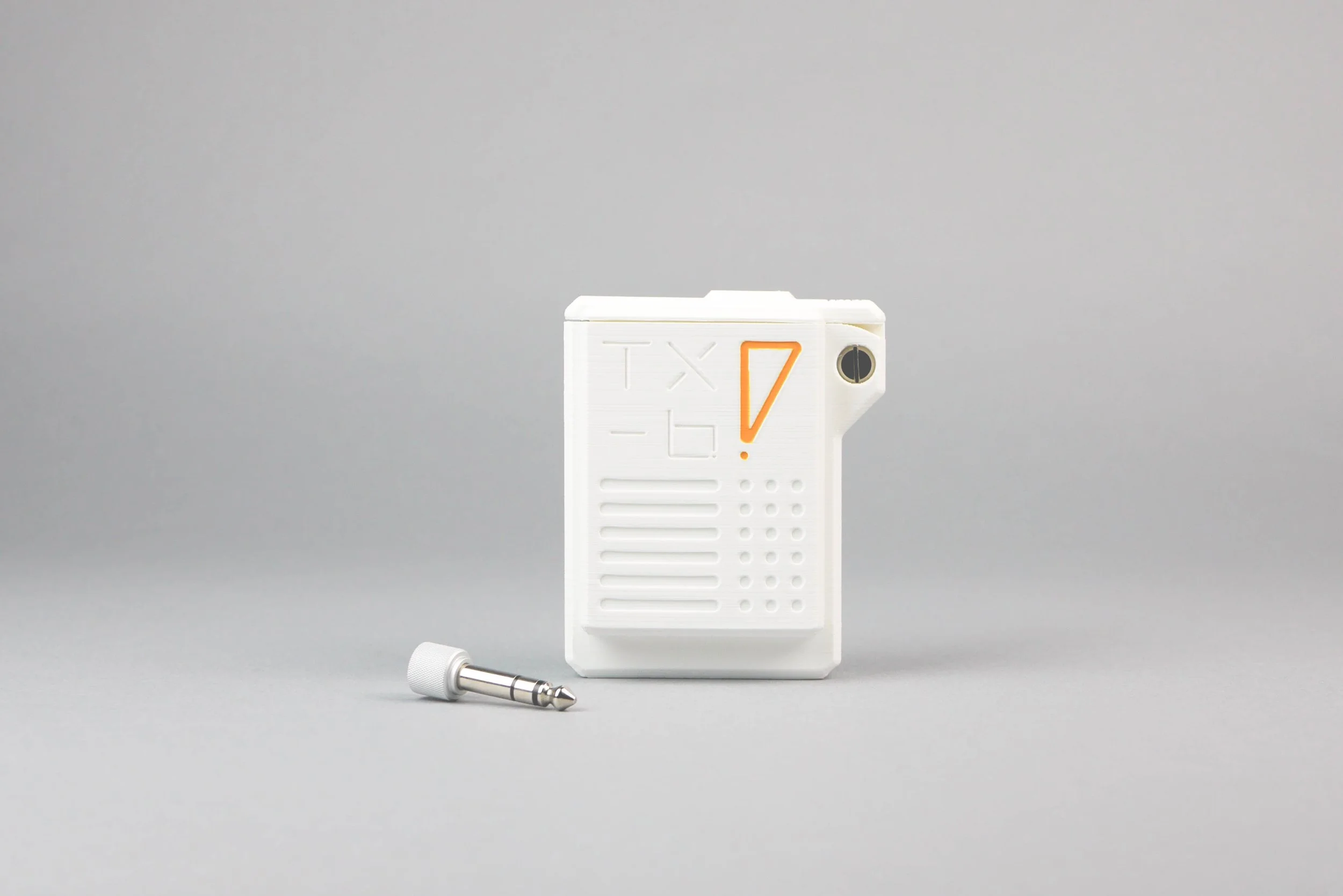 TX-6 DEFENDER! : a Teenage Engineering TX-6 case — MODULE! labs